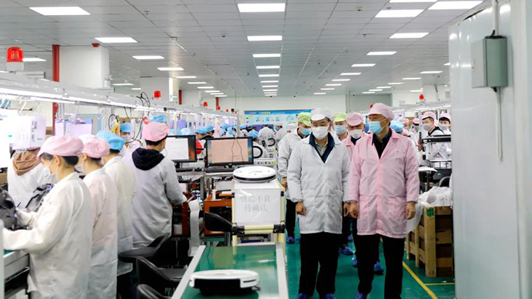 市委常委、市委統(tǒng)戰(zhàn)部部長(zhǎng)王和平:企業(yè)反映的問(wèn)題我們都要解決，越快越好！”